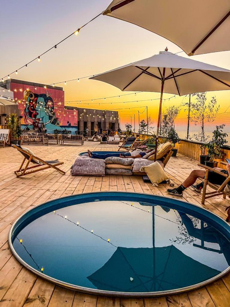 Seven Beach Tlv - By 7Even Hotels Тель-Авив Экстерьер фото